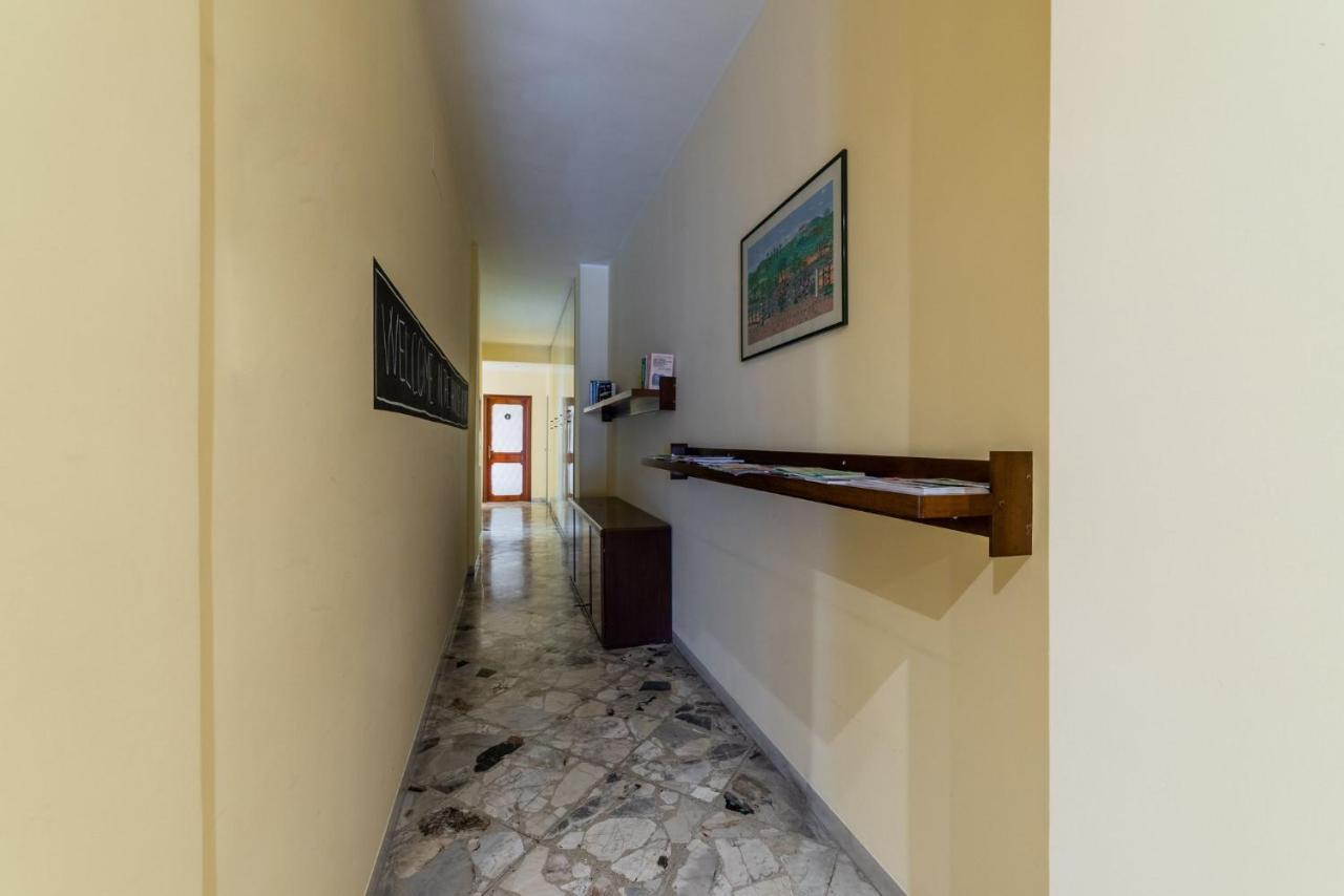 Arts House Apartment Bari Luaran gambar
